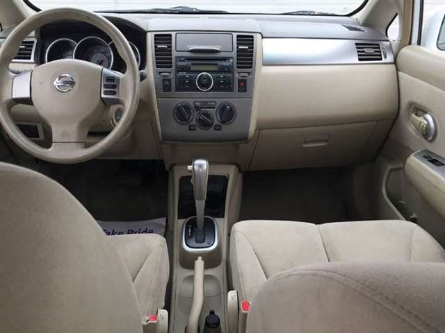 2009 Nissan Versa 1.8 S 4dr Sedan 4A